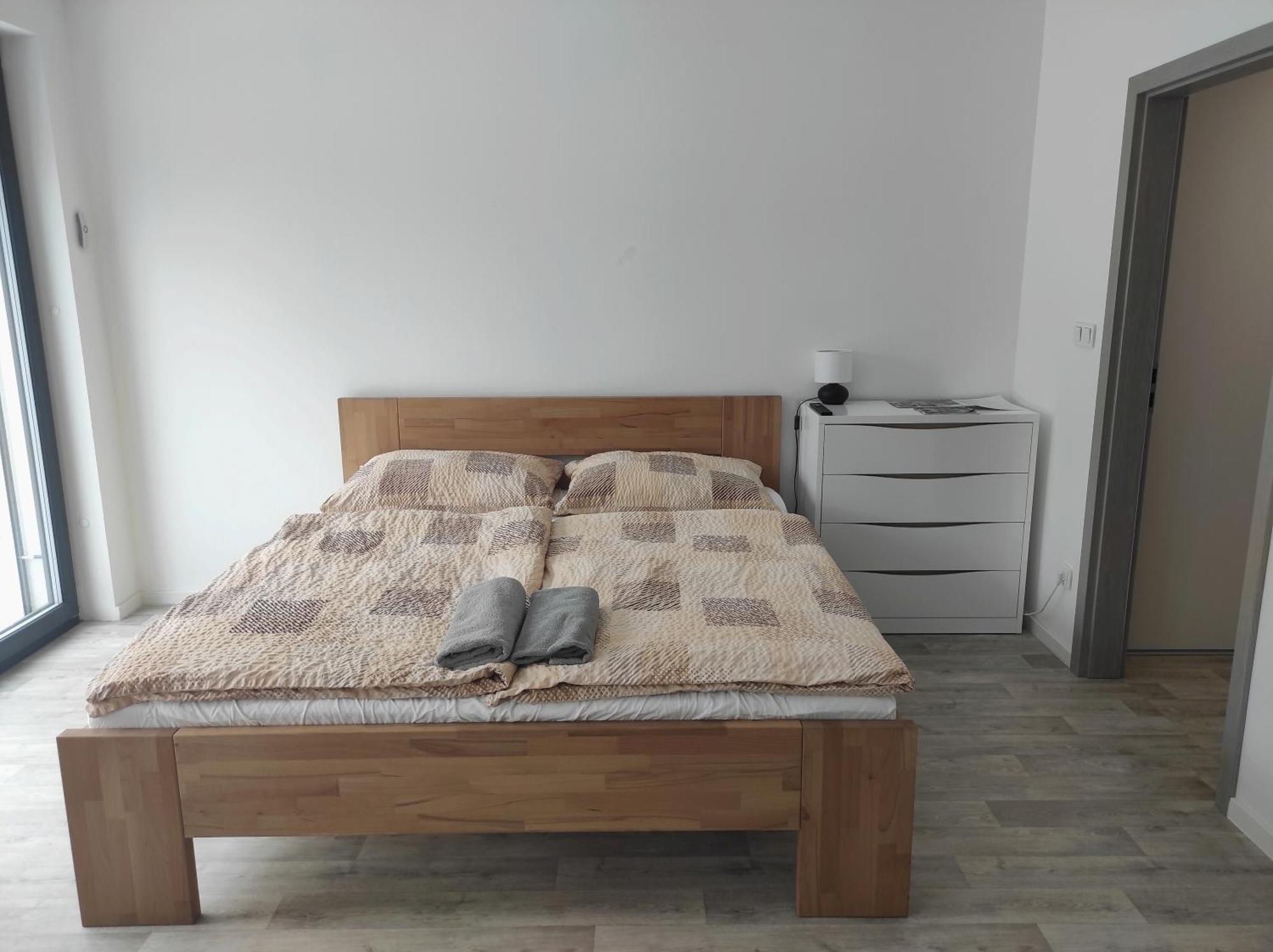 Apartman X06 Микулов Екстериор снимка